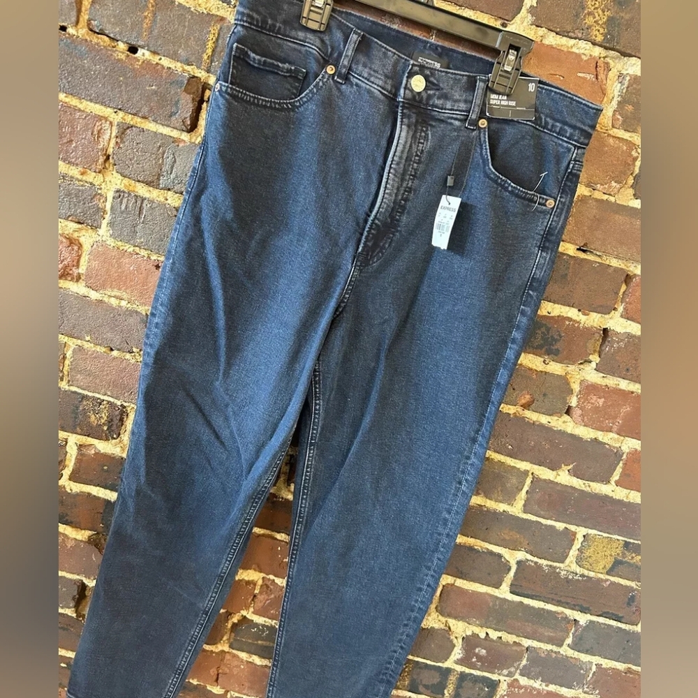 EXPRESS Mom Jean Super High Rise sz 10 NWT
